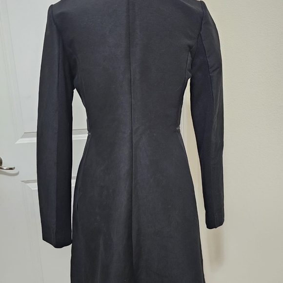 BCBG Maxazria Long Blazer - Picture 4 of 6